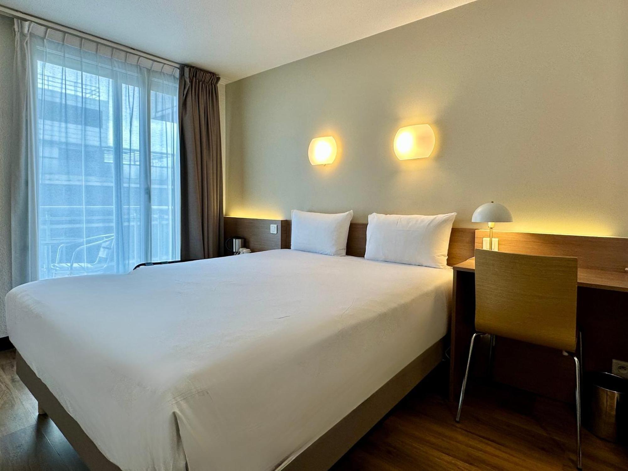 Chambre Exécutive - 1 Lit Double